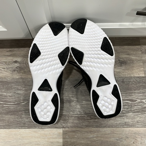 Nike Renew - Picture 4 of 4